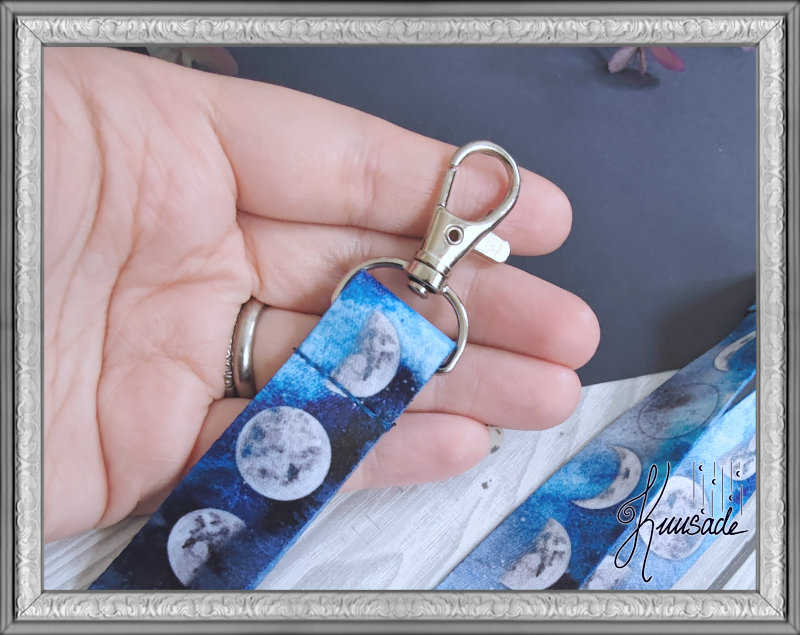 Kuun vaiheet, Kankainen Kaulanauha - Image 3