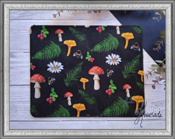 Hiirimatto 25 x 30 cm - Sienimetsä